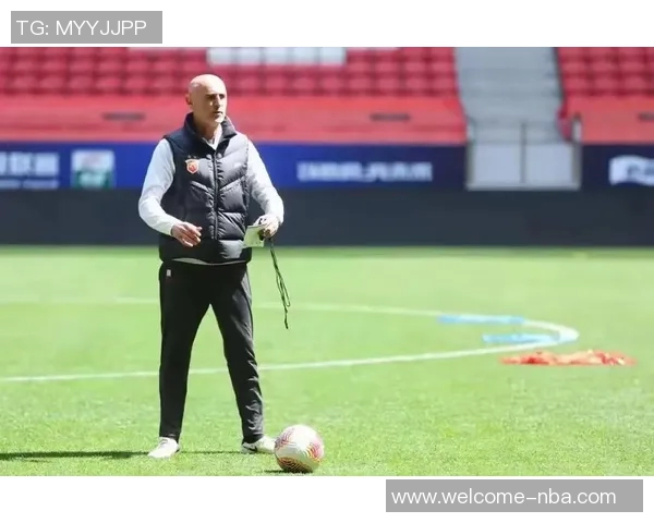 穆斯卡特有意继续执教海港队或将不加盟流浪者队